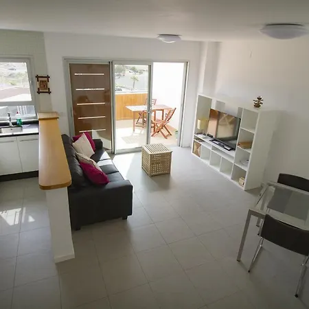 The Sunrise & Seaview Penthouse - By Medano4you *